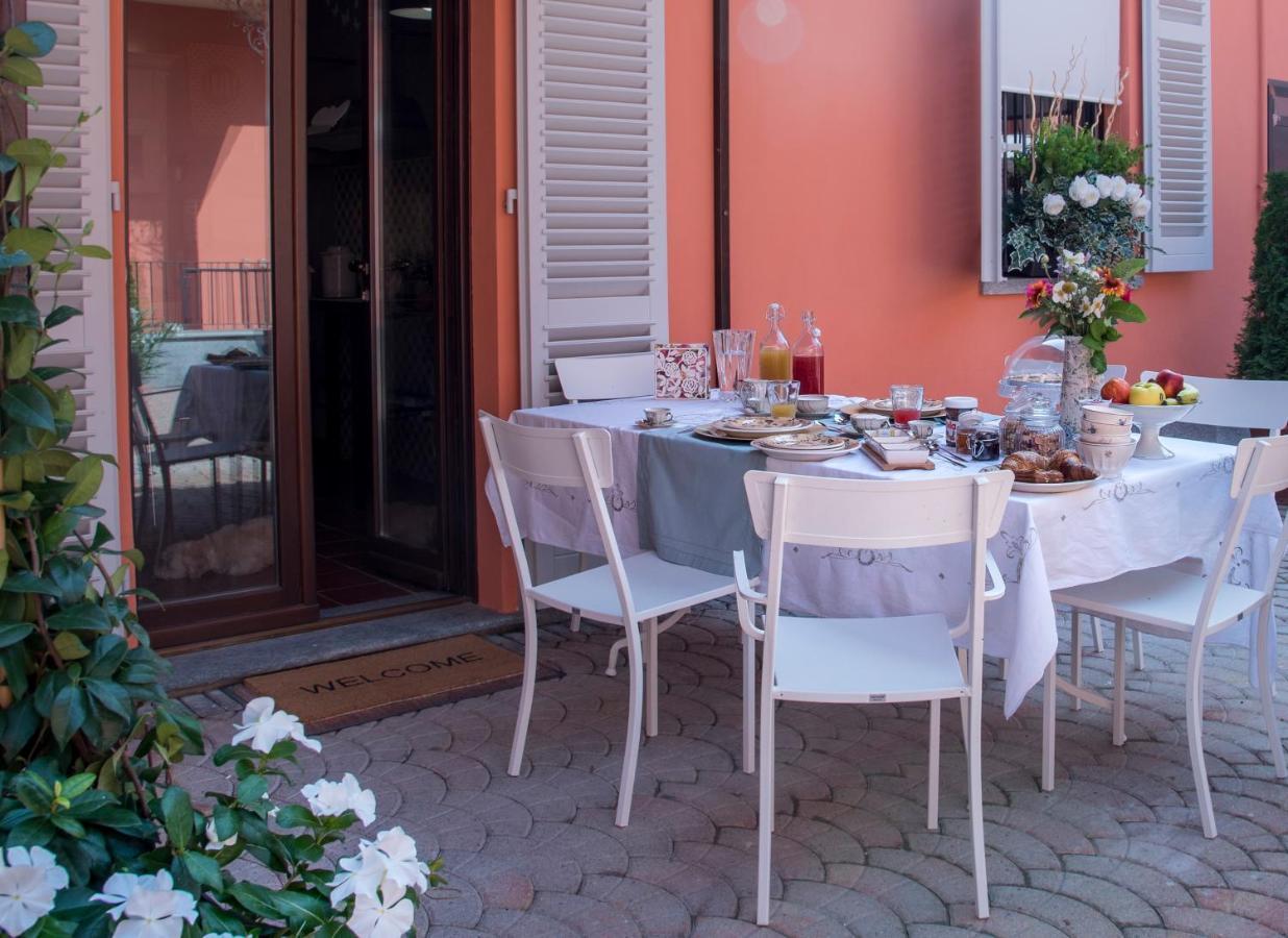 Appartamento Vacanze / Holiday Flat Farfalle&Rossobarbera Montegrosso d'Asti Exterior photo